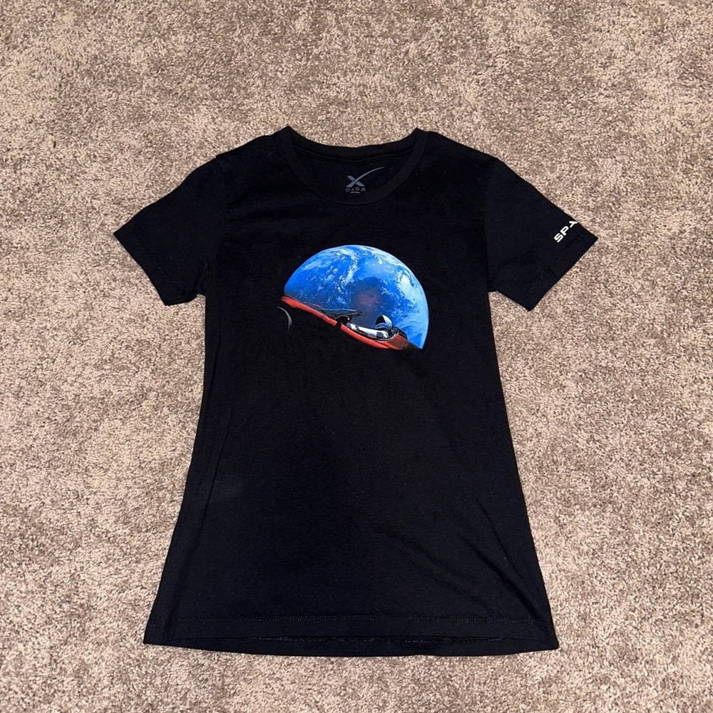 Black spacex women’s tshirt